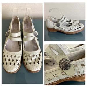 Rieker Antistress Doris Mary Jane Shoes Women US 9 EU 40 Ivory Comfort Cutouts
